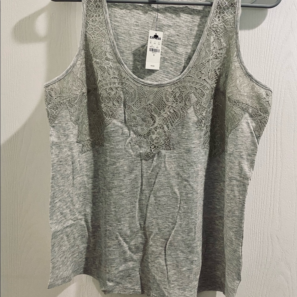 Express Tank Top - Picture 2 of 4